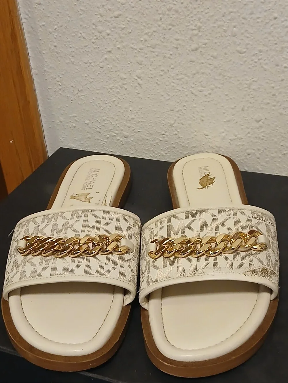 MICHAEL Michael Kors Beige Monogram Gold Chain Slide Sandals - Size 6M